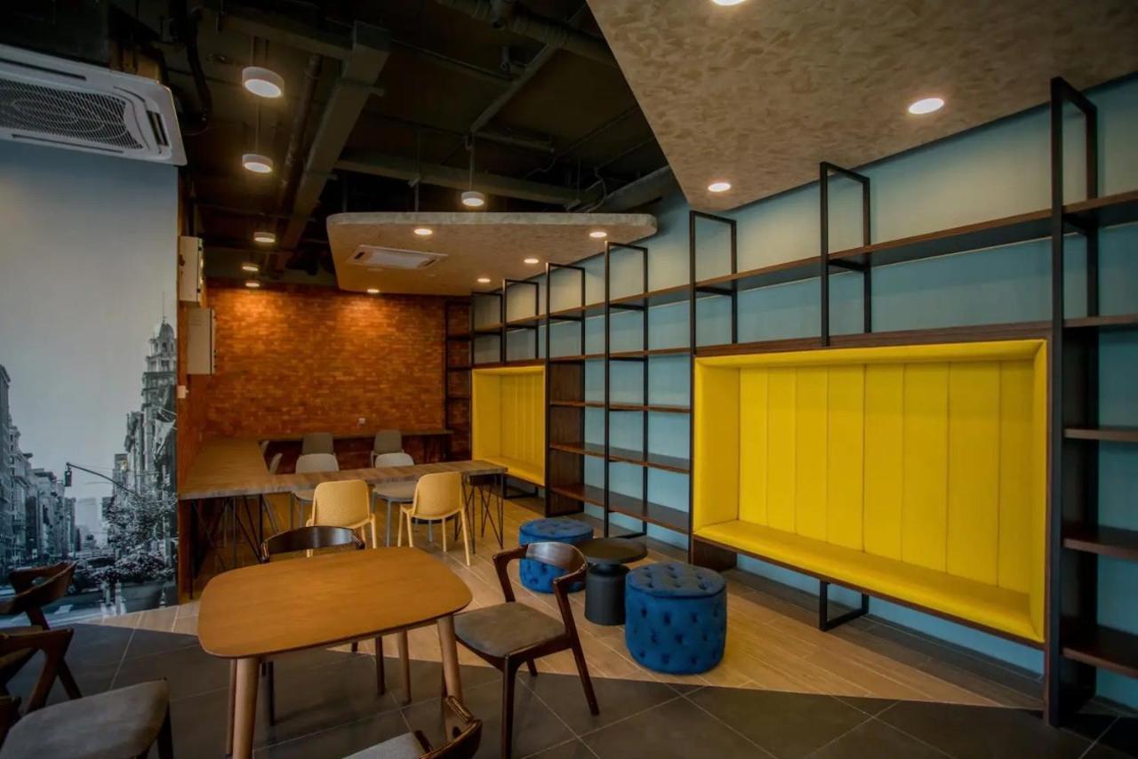 Neu Suites By Cobnb Kuala Lumpur Exteriör bild